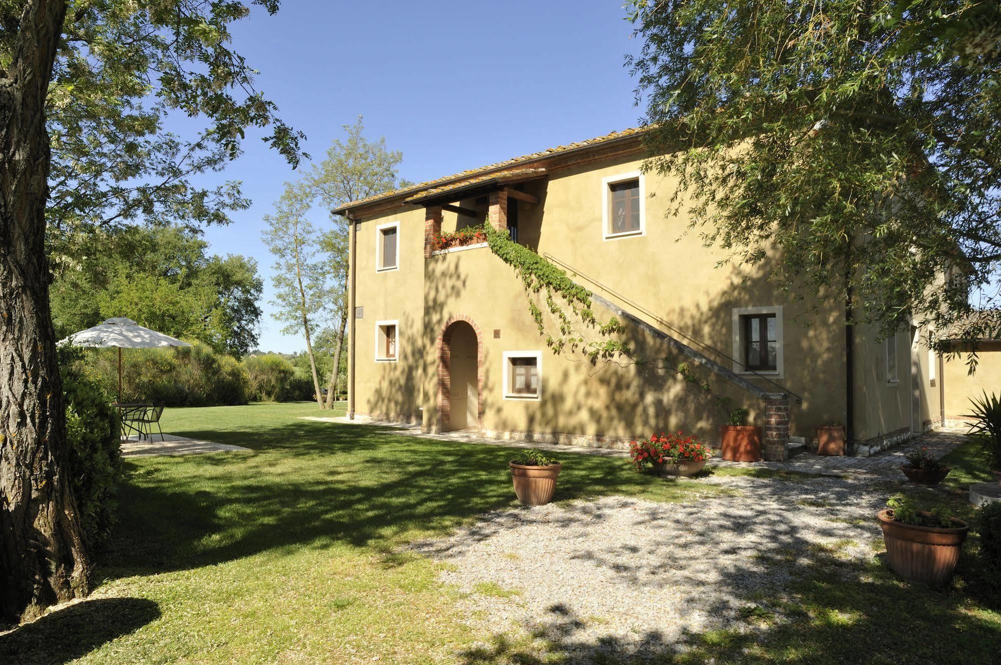 Agriturismo La Lodola Castelnuovo Berardenga Exterior foto